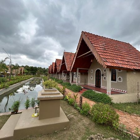 加尔各答 Arshinagar Shilpogram酒店 外观 照片